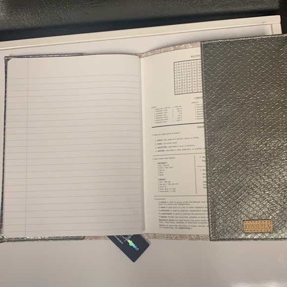 Consuela Clay composition notebook cover - Picture 4 of 5